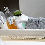 Апартаменты Charming & Cosy 1br, 5mins Walk To Sliema Ferries Gzira