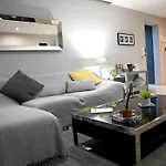 Апартаменты Charming & Cosy 1br, 5mins Walk To Sliema Ferries Gzira