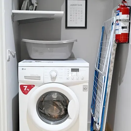 Apartment Charming & Cosy 1br, 5mins Walk To Sliema Ferries Gzira