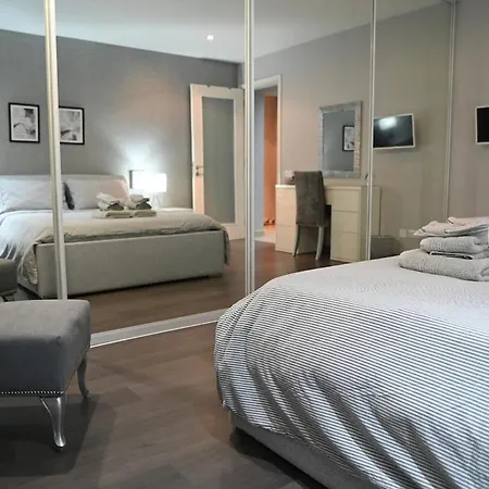 Charming & Cosy 1br, 5mins Walk To Sliema Ferries *