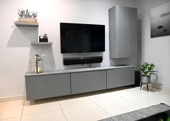 Apartamento Charming & Cosy 1br, 5mins Walk To Sliema Ferries