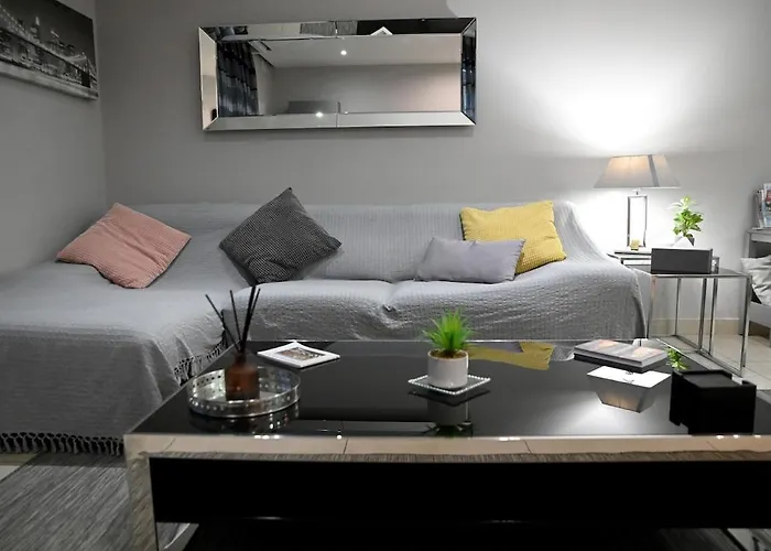 Charming & Cosy 1br, 5mins Walk To Sliema Ferries Apartamento Gzira