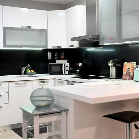Charming & Cosy 1br, 5mins Walk To Sliema Ferries شقة