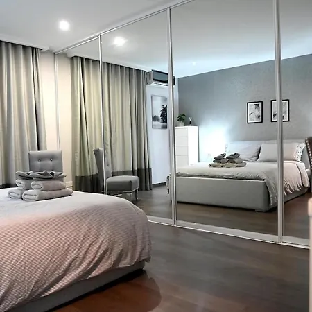 Charming & Cosy 1br, 5mins Walk To Sliema Ferries Daire Gzira