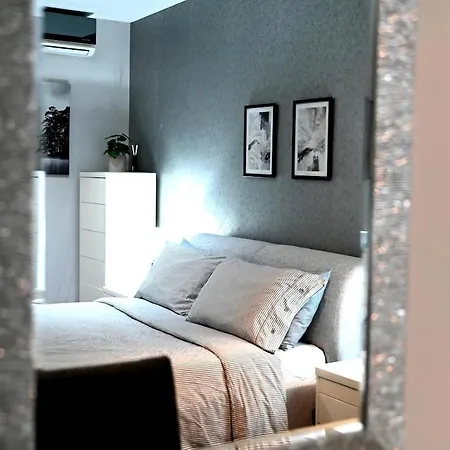 Charming & Cosy 1br, 5mins Walk To Sliema Ferries Apartment Gzira