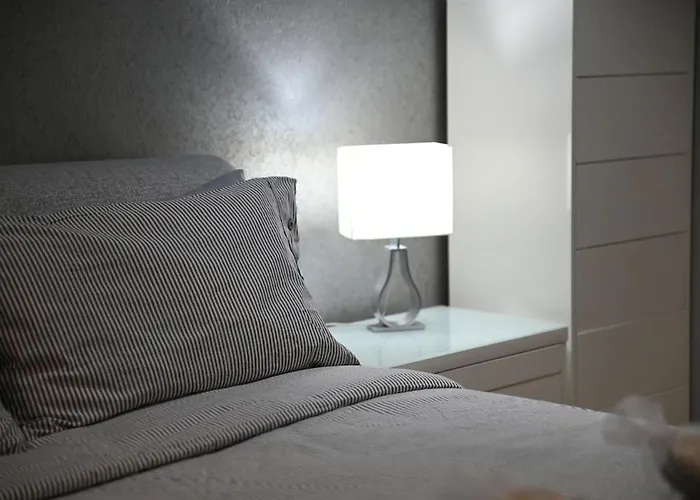 Charming & Cosy 1br, 5mins Walk To Sliema Ferries Appartement *